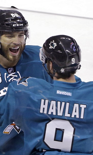 Sharks top Ducks to overtake first place in Pacific